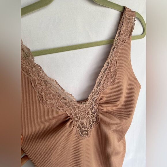 Free People First Call Bodysuit Mauve Pink Lace Sleeveless Basic L - Picture 7 of 10